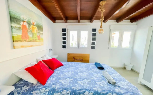 Puerto Nest Hostel