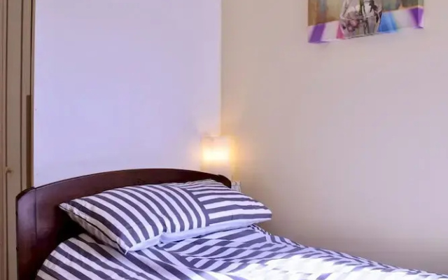 Cosy Dublin Apartment With Parking