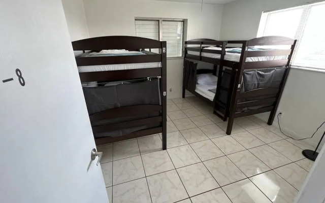 Hallandale Beach Hostel