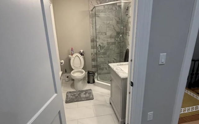 HomeStay - B&B - Near South Boston - JFK-Umass Area