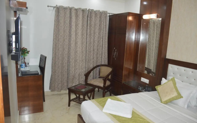 Hotel Midcity