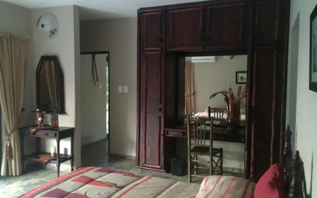 Bushwise Safari Lodge