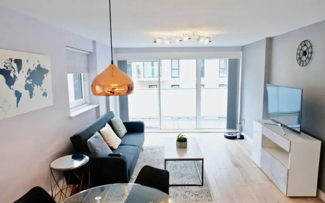 2BR/2Bath Luxury Modern Flat in the City London