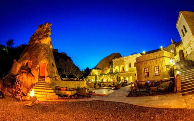 Отель Queens Cave Cappadocia вид на фасад