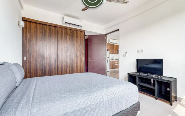2BR Condo With Private Terrace - Near to the Beach