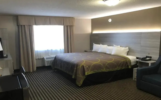 DuPont Suites