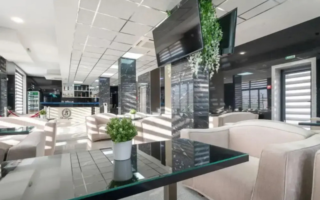 Hotel Boutique 5