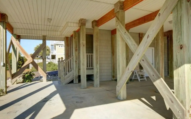 Turtle Nest West - 4 Br Home