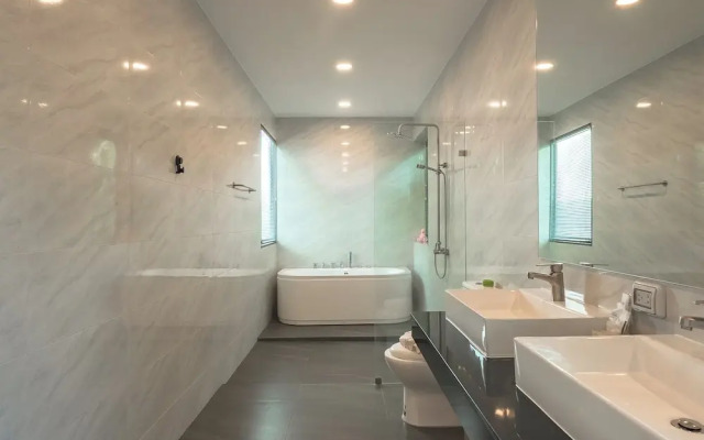 Villas 6BR 2 Pools For Group Vibe V193