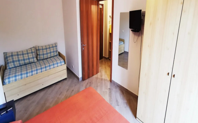 Apartment for 5 Guests in Pietra Ligure