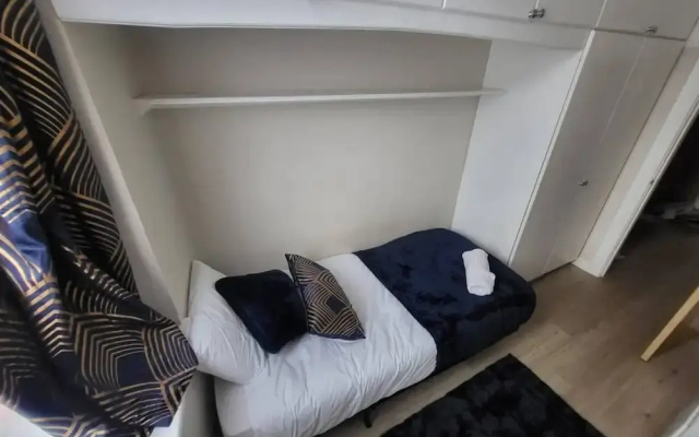 Beautiful 2-bed in the Heart of Hendon