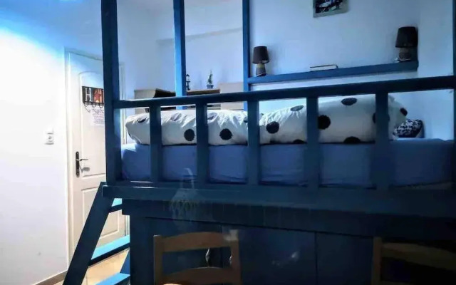 Grande Grotta Studios - Sleeps 8 - Free Parking