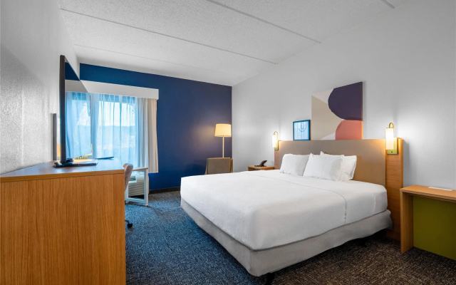 Spark by Hilton Atlanta Kennesaw Town Center