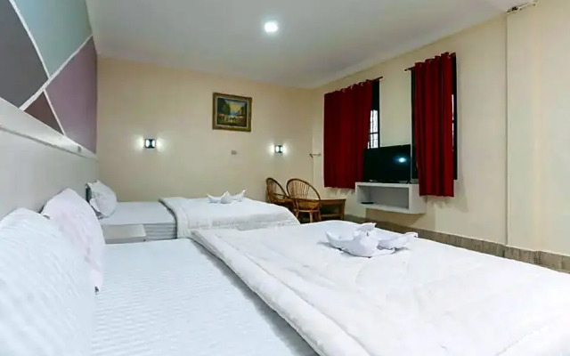78 Parapat Mitra Reddoorz