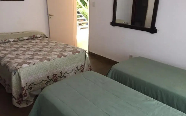 Bardas Hotel Cinco Saltos