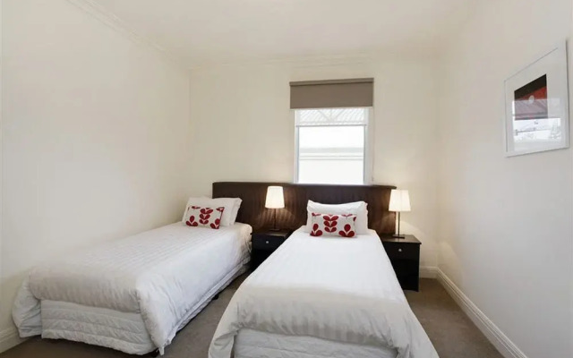 南雅若卡洛琳服务公寓(Caroline Serviced Apartments South Yarra)