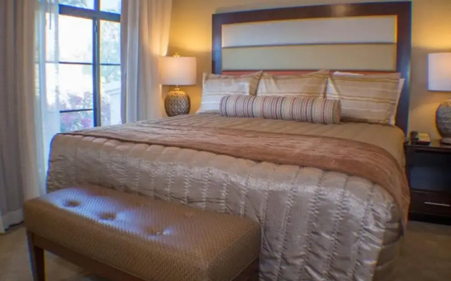 Scottsdale Camelback Resort VRHost