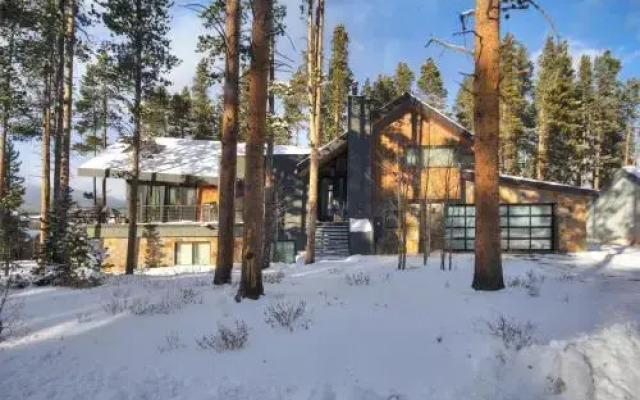 White Cloud Mountain Home