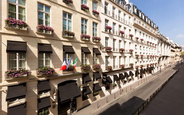 Отель Castille Paris - Starhotels Collezione Париж