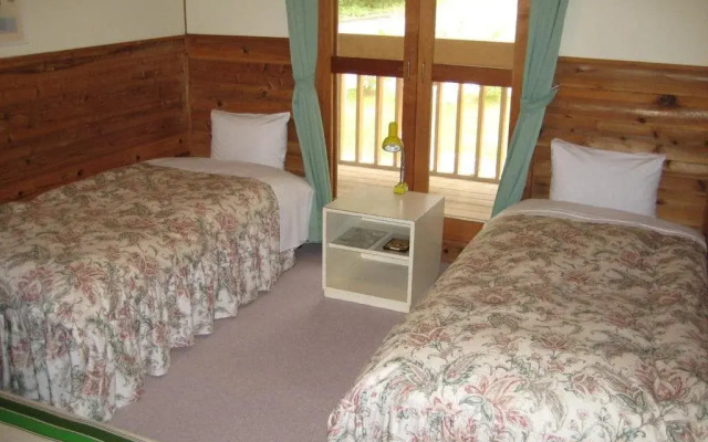 Hirotani Pension & Lodge