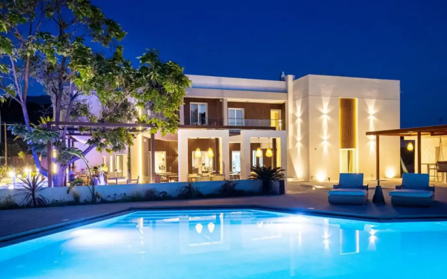The Mini Resort