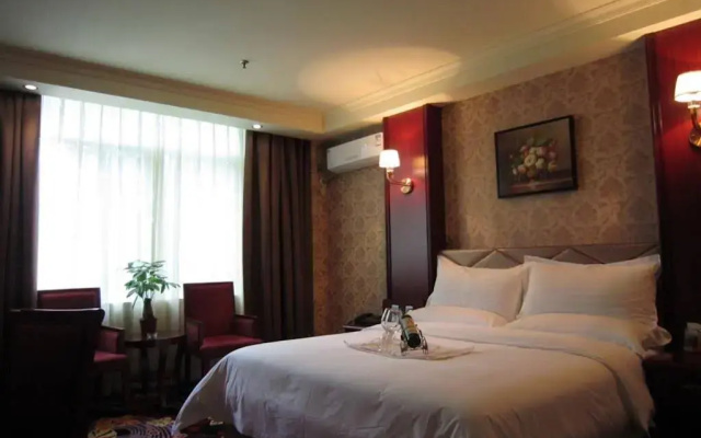 Shanshui Trends Hotel(Guangzhou University of Foreign Studies Conference Center Branch)