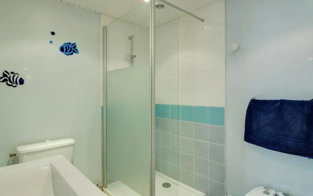 Appartement Cauterets, 2 pièces, 4 personnes - FR-1-401-150