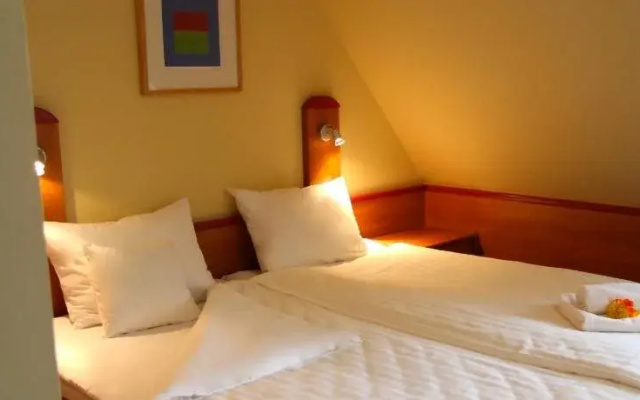 Hotel Tango