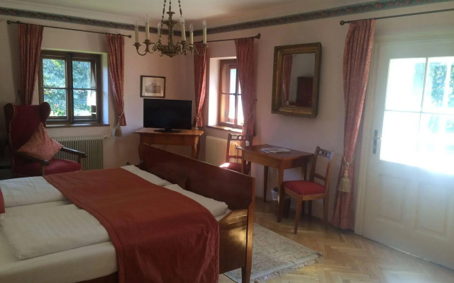 Der Schlosswirt zu Anif - Biedermeier-Hotel und Restaurant