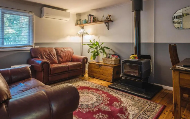 Aldgate Valley Bed and Breakfast