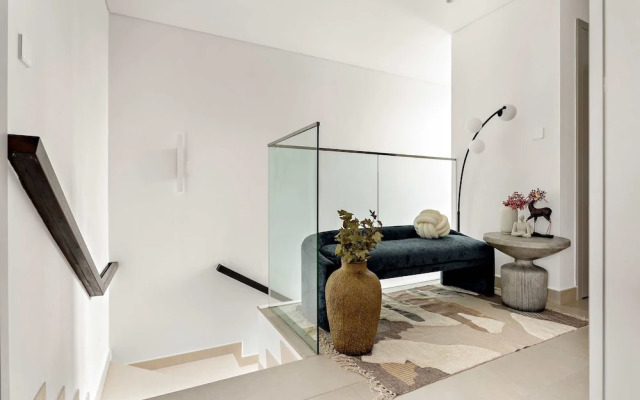 Silkhaus Spacious 3bdr Maid Tilal Al Ghaf