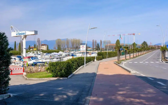 Azzurra Suite - monolocale con piscina e WiFi