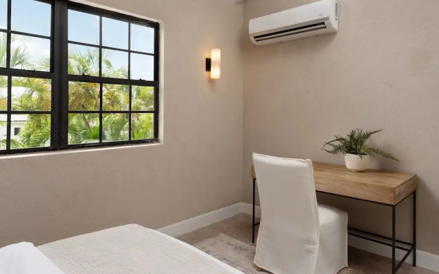 Luxe Retreat With Private Pool - The June 4 Bedroom Villa