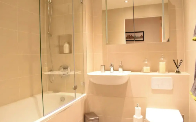 Modern 1 Bedroom in Aldgate East