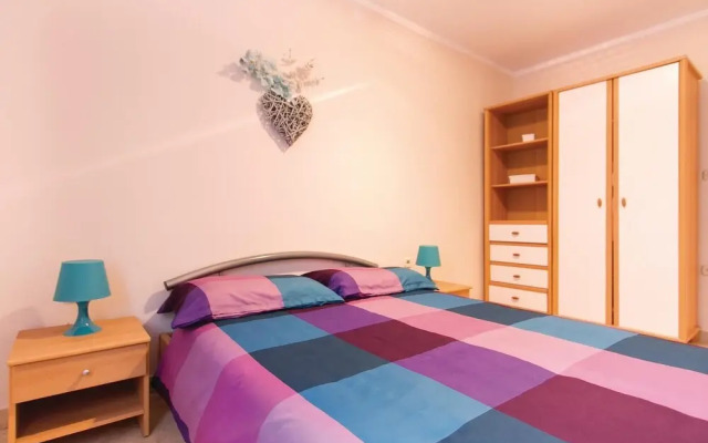 Nice Home in Kanfanar With Wifi and 2 Bedrooms