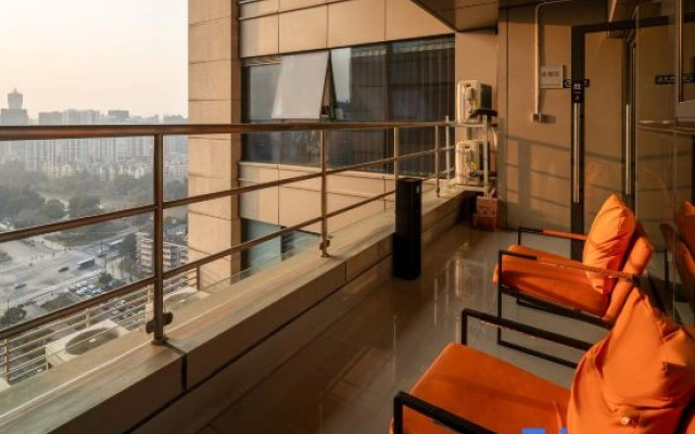 Kepler Planet Youth Hostel (Hangzhou Wulin Square Baoshanqiao Metro Station)