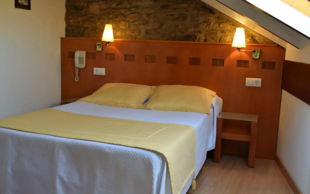 Hotel Entrecercas