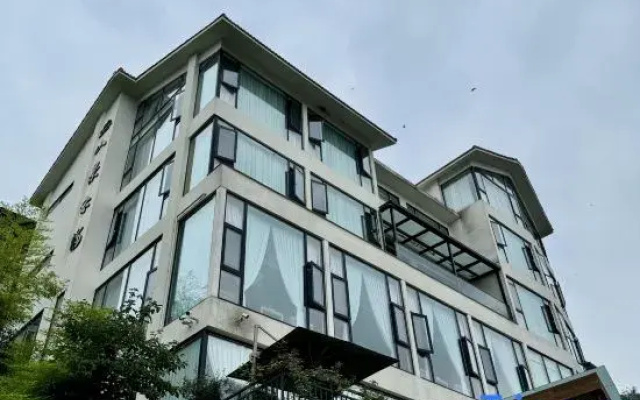 Bifengxia Mountain View Cloud Sea Homestay
