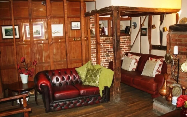Queenshead Inn