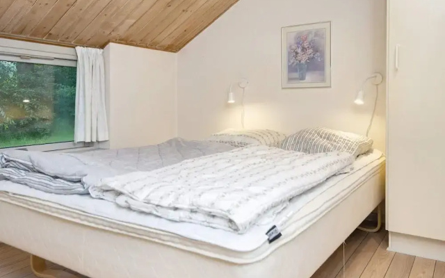 8 Person Holiday Home in Oksbol