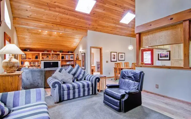 Yosemite Crossroads - 3BR/2BA Home