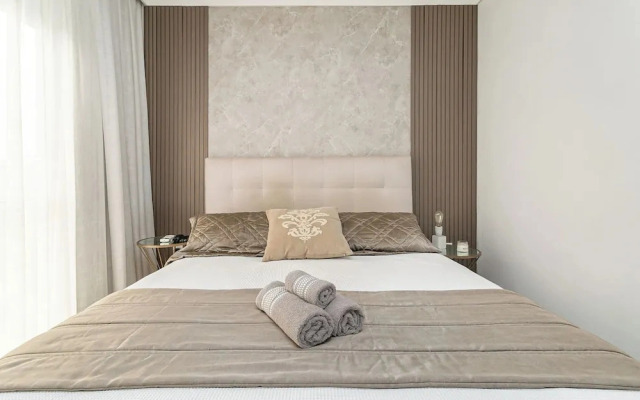 Elegante Casa com Piscina - Canasvieiras