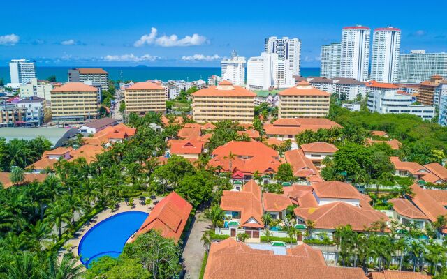 Отель DaVinci Pool Villa Pattaya вид на фасад