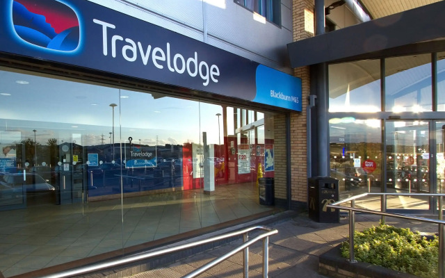 Travelodge Blackburn M65