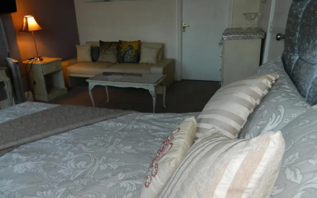 Stoneway Guest House