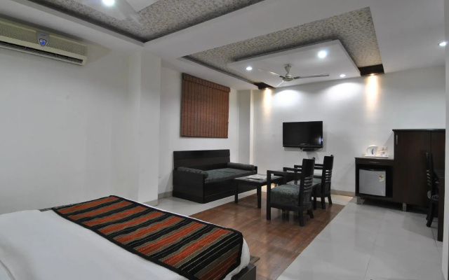 Hotel Chand Palace