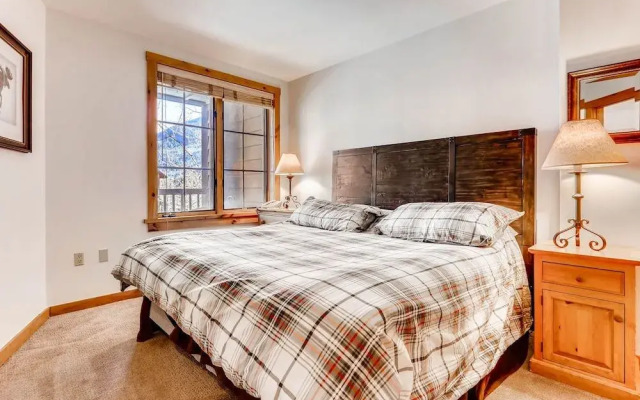 135 Dercum Dr - 1 Br Condo