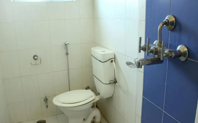 OYO Rooms 100ft Road Udaipur