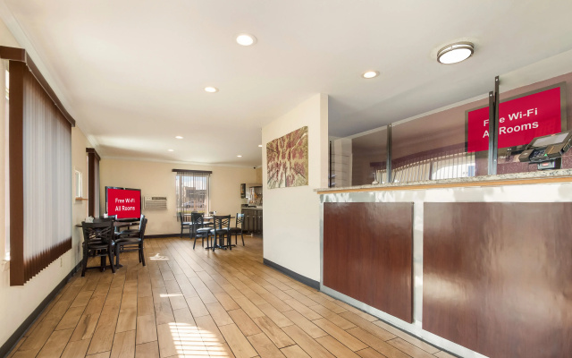 Red Roof Inn Santee