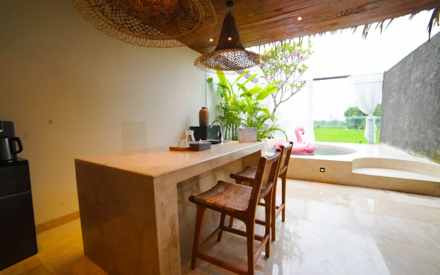 Ubu Villa Sujiva